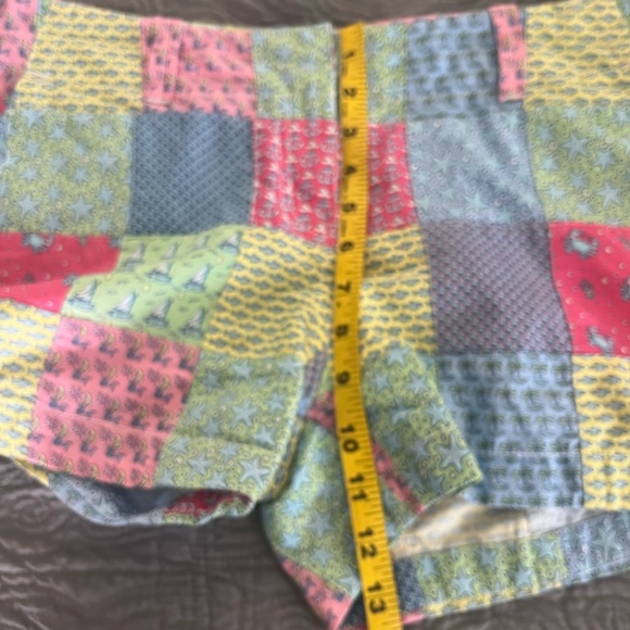 Vineyard Vines Original Patchwork Every Day Shorts Size 4 - Picture 6 of 8
